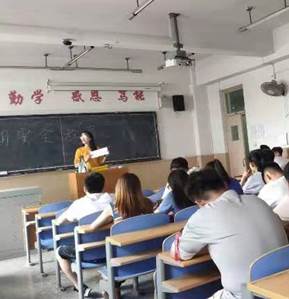 说明: C:\Users\Administrator.USER-20151120PT\Desktop\工程管理学院活动照片\安全教育班会\109f51eef8b9b38c3c290d12ef35317.jpg